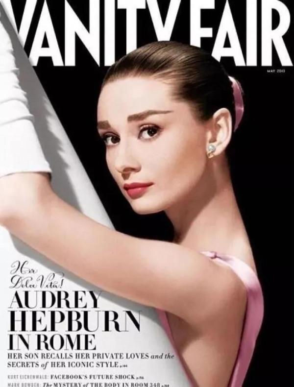 46歲閆妮的馬甲線告訴你:自律的女人有多美 46歲閆妮的馬甲線告訴你:自律的女人有多美