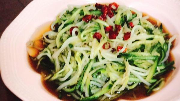 過年家宴怎麼能少了這6道涼拌菜，出菜快又解膩，簡單好做