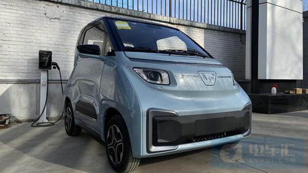 續航305km，五菱高階版NanoEV探店體驗