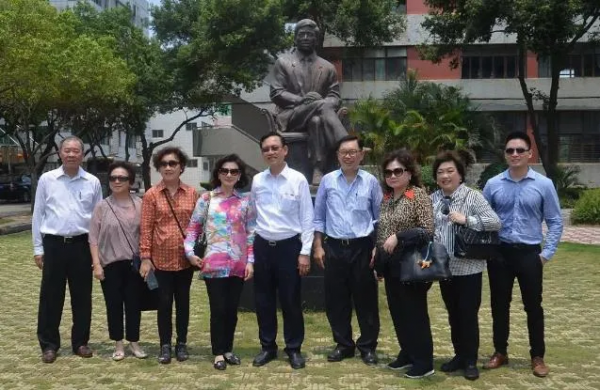 19.5+14億美元!祖籍晉江的姐夫與小姨子在菲律賓身家漲幅最高 19.5+14億美元!祖籍晉江的姐夫與小姨子在菲律賓身家漲幅最高