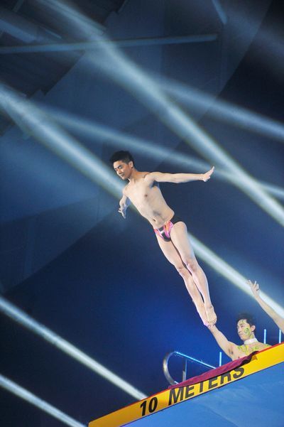 奧運冠軍田亮:斬獲70塊金牌,巔峰期遭除名,進娛樂圈成億萬富豪 奧運冠軍田亮:斬獲70塊金牌,巔峰期遭除名,進娛樂圈成億萬富豪