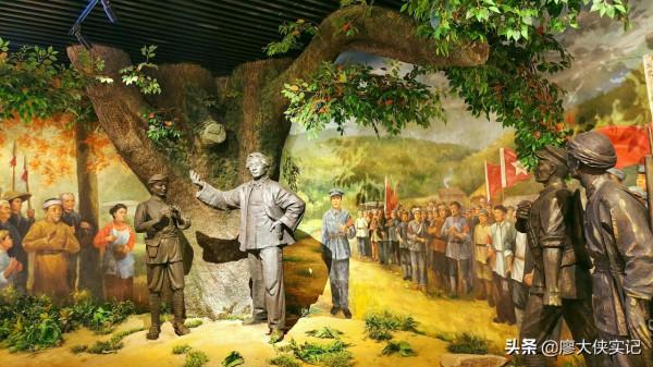 毛主席英明的決策,使我軍從弱到強成長為國家守護神,太了不起了 毛主席英明的決策,使我軍從弱到強成長為國家守護神,太了不起了