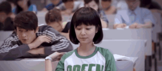 從白富美到影后，她的人生其實和“白富美”沒啥關係？