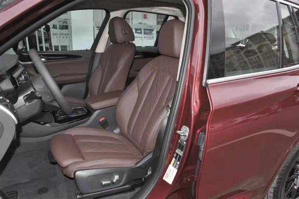 寶馬ix3:外觀運動,搭載286馬力,續航500km,適合年輕人 寶馬ix3:外觀運動,搭載286馬力,續航500km,適合年輕人