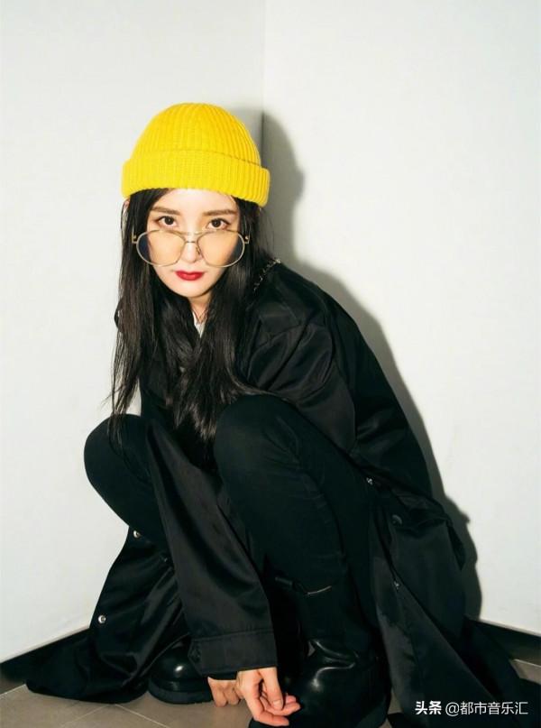 明星高畫質美圖桌布楊冪