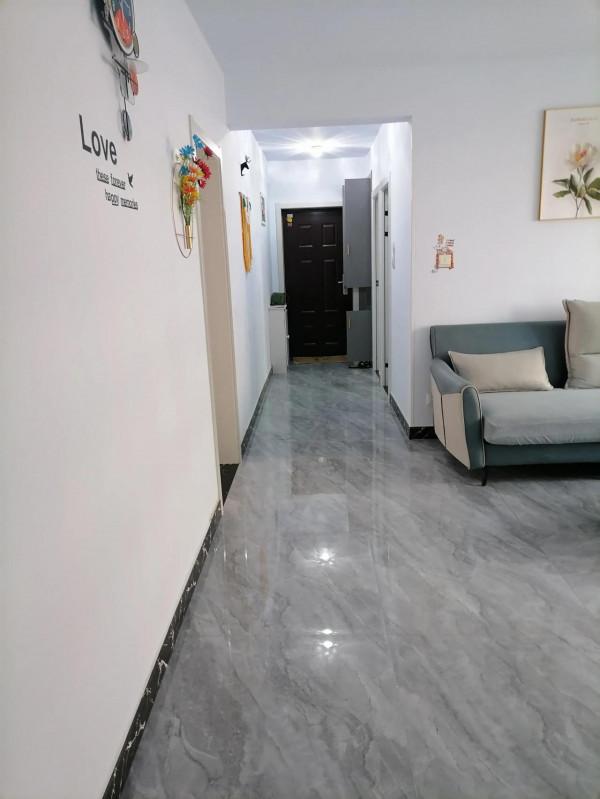 剛買的新房糾結買個全身鏡放哪好