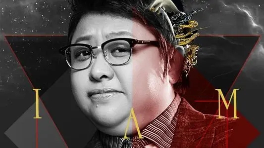 韓紅自稱曾是校花，以為是玩笑，看到她18歲軍裝照：我信了