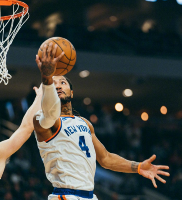 蘭德爾32+12羅斯23+8尼克斯大勝雄鹿 蘭德爾32+12羅斯23+8尼克斯大勝雄鹿