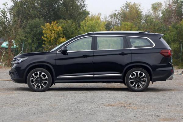 測評風行T5，搭配1&period;5T動力，討喜外觀，舒適空間