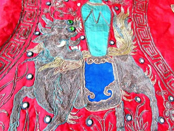 官清民樂業，家富國增輝