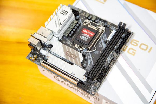 11代最後的倔強：七彩虹B560I+XFX RX 6600XT 裝機分享