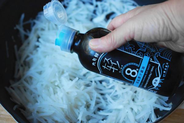 天冷了，遇到這菜多買點兒，一次買上10來斤，蒸包子吃太香了