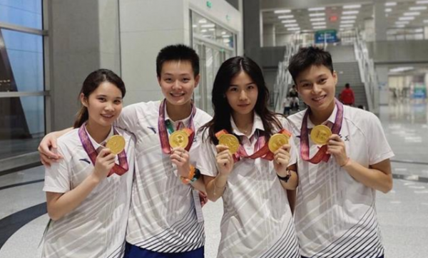 跳水女神!全紅嬋師姐長相甜美氣質出眾,曾擊敗過陳若琳奪金 跳水女神!全紅嬋師姐長相甜美氣質出眾,曾擊敗過陳若琳奪金