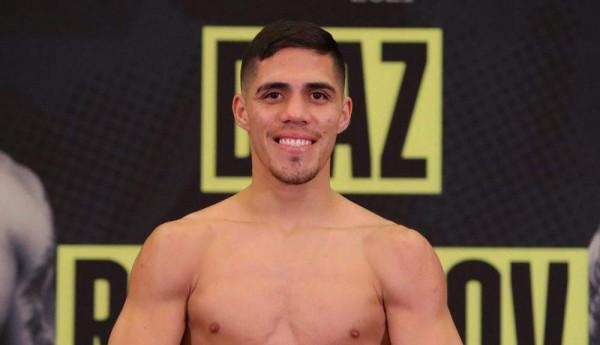 按部就班!卡斯塔諾正在努力訓練,備戰與查洛的二番戰 按部就班!卡斯塔諾正在努力訓練,備戰與查洛的二番戰