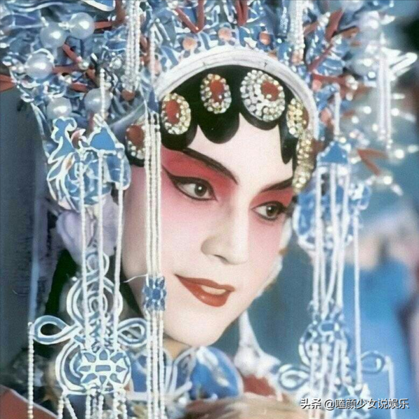 娛樂圈頂級帥哥顏值上的共同點：不在於五官，而在於“東皮西骨”