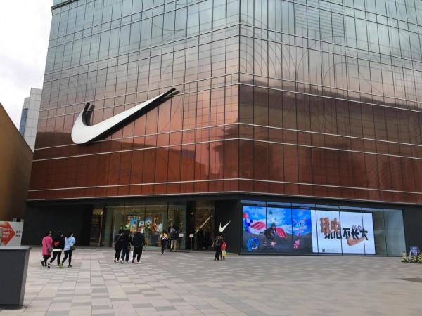 王府井大街有多繁華,看看就知道 王府井大街有多繁華,看看就知道