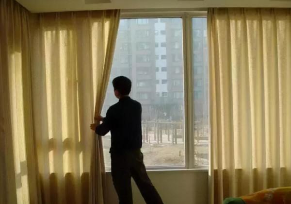 男性晨起的3個“舉動”，可能比熬夜傷身，建議早了解