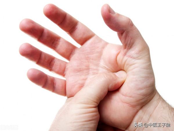 手腳總是冰涼怎麼回事,改善方法 手腳總是冰涼怎麼回事,改善方法