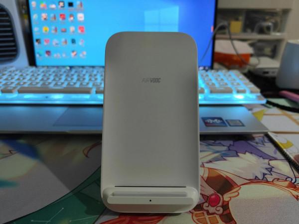 男朋友送的無線充電器