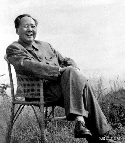 1950年毛岸英為外婆做壽，一農婦找楊開慧，岸英大哭：找你20年了