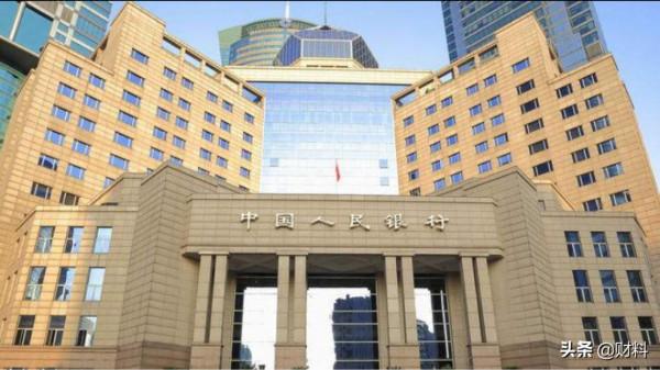 存摺又“火了”?年輕人“扎堆”去銀行辦存摺,發生了什麼? 存摺又“火了”?年輕人“扎堆”去銀行辦存摺,發生了什麼?