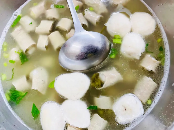 姐夫來家裡做客,我煮了6道菜招待,吃完說:豐盛,可以做老闆了 姐夫來家裡做客,我煮了6道菜招待,吃完說:豐盛,可以做老闆了