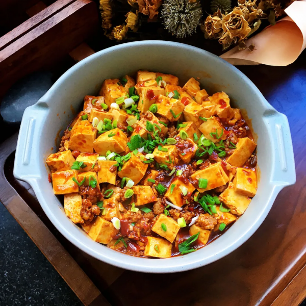 香辣家常豆腐:此菜一上桌,米飯不夠吃 香辣家常豆腐:此菜一上桌,米飯不夠吃