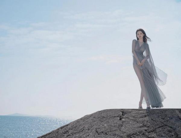 2021金雞獎女星紅毯造型生圖合集，倪妮變方臉，張小斐瘦得認不出