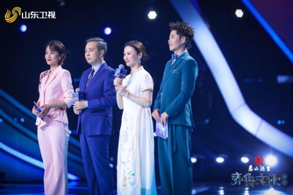 《齊魯文化大會》山大“錦鯉”學霸兩度登臺 楊雨介紹孔子還是“吃貨” 《齊魯文化大會》山大“錦鯉”學霸兩度登臺 楊雨介紹孔子還是“吃貨”