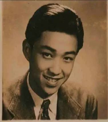 2008年，一代名導謝晉去世，為何死後劉曉慶提現金“大鬧”葬禮？