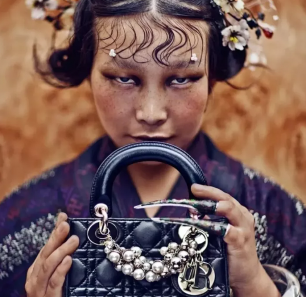 網紅圈自發反擊陳漫,穿漢服民國裝拍照,內涵她根本不懂東方美 網紅圈自發反擊陳漫,穿漢服民國裝拍照,內涵她根本不懂東方美