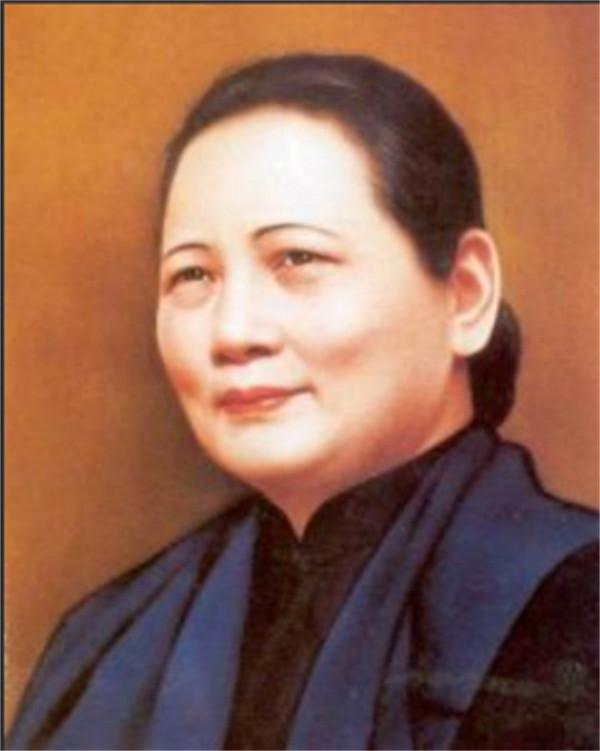 宋慶齡遺願：不與孫中山合葬，她伴我53年，我答應要和她葬在一起