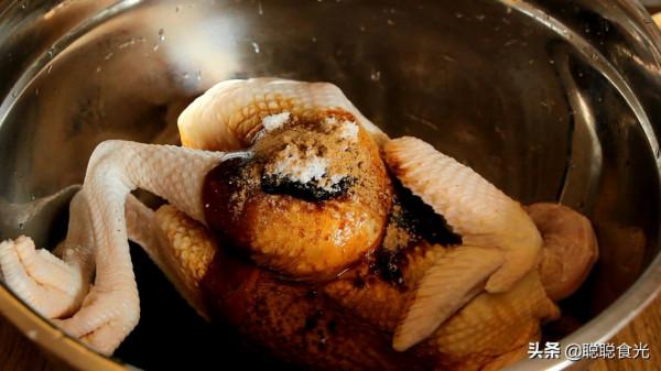 教你用電飯鍋做燒雞，無油無水，雞肉軟爛入味，越吃越香真過癮