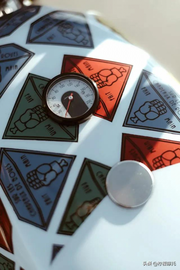 直列四缸移動藝術館 直列四缸移動藝術館