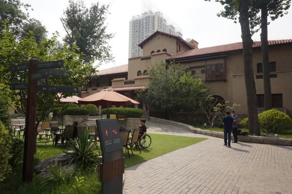 全域旅遊 | 猜猜小洋樓有多少種顏色？