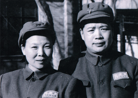 閻又文寫信“痛罵”毛主席，主席下令在延安全文傳閱：奇文共欣賞