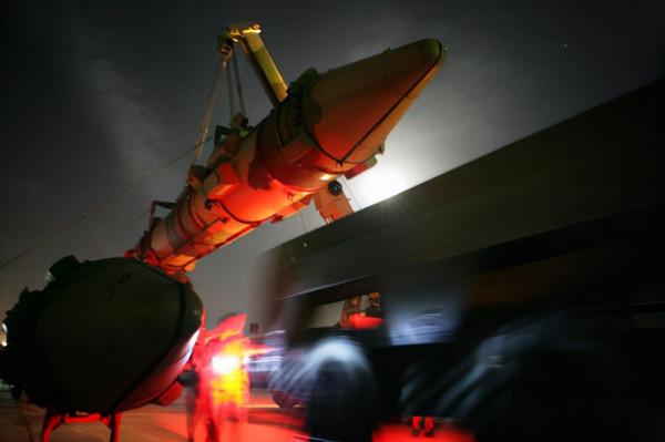 裝備東風導彈的火箭軍,到底有多少王牌武器?26個導彈旅隨叫隨到 裝備東風導彈的火箭軍,到底有多少王牌武器?26個導彈旅隨叫隨到