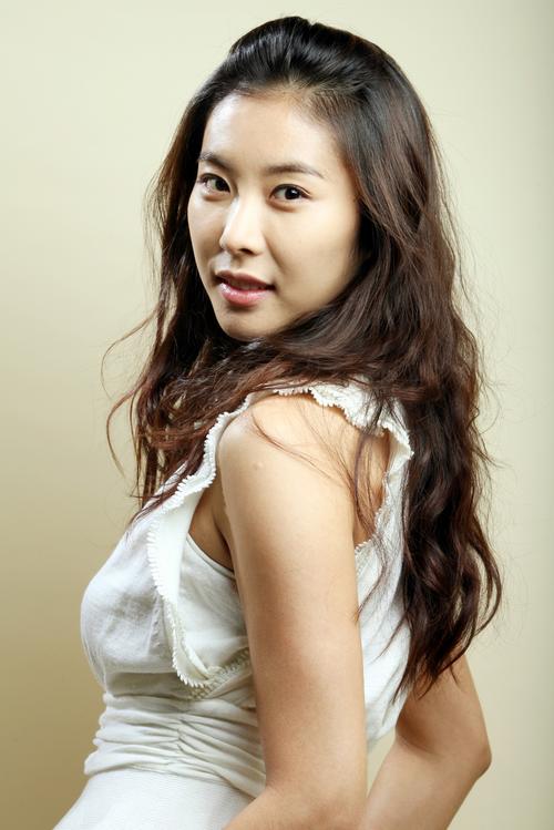 ";惡女專業戶";就該有這樣一張臉 ";惡女專業戶";就該有這樣一張臉