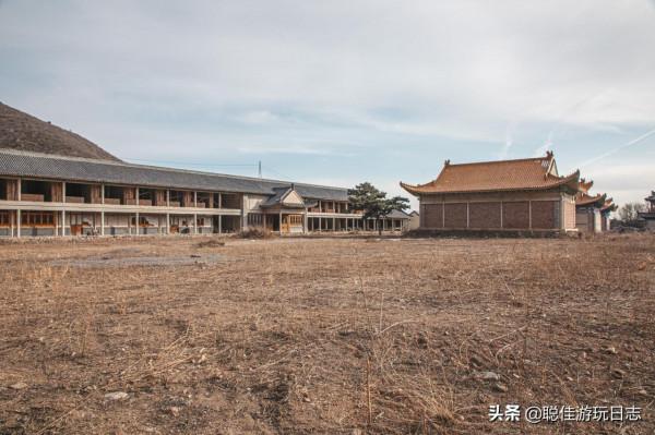 北京徒步登山：門頭溝滴水巖-棲隱寺（下），規模宏大卻爛尾寺廟