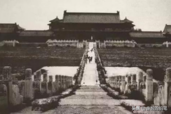 多爾袞十世孫：不娶漢女只為保皇室血脈純正，向國家索要故宮祖產