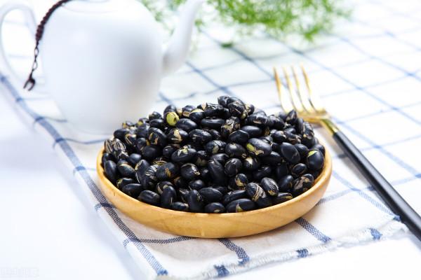 今日小雪，推薦5道“黑色食物”給大家，冬天經常吃，對身體有益