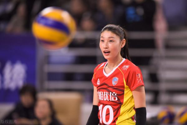 金軟景20分冠全場,上海女排3比0再勝遼寧,總分2比0奪排超季軍 金軟景20分冠全場,上海女排3比0再勝遼寧,總分2比0奪排超季軍