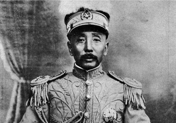 評書一哥單田芳的婚姻：為了報恩，我娶了大8歲的鄉下女人