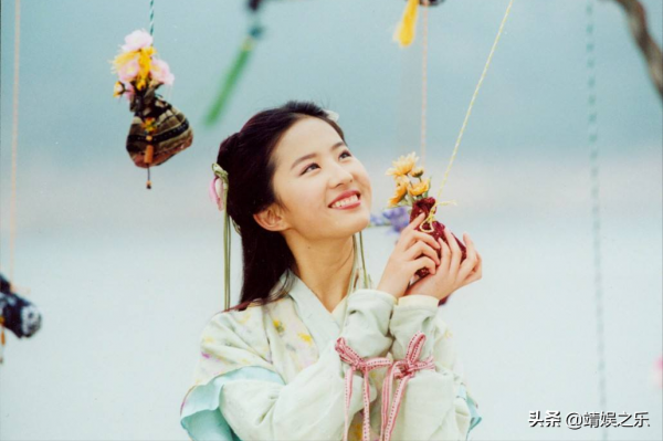 仙劍4美現狀：雪見靈兒認真搞事業，龍葵紫萱產後復出遇瓶頸期