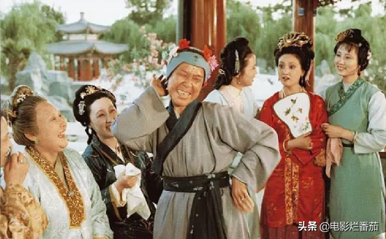 ​年少看不起劉姥姥，長大後才明白：她才是《紅樓夢》最智慧的女人