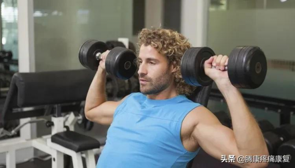 改善肘關節活動度的四個練習