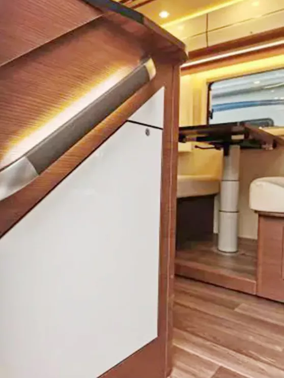 宇通C533旗艦版雙拓展 超大空間 滿足多種出行需求 可商務可旅居