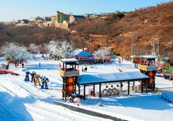車神架“下雪了”！冰雪樂園玩瘋了