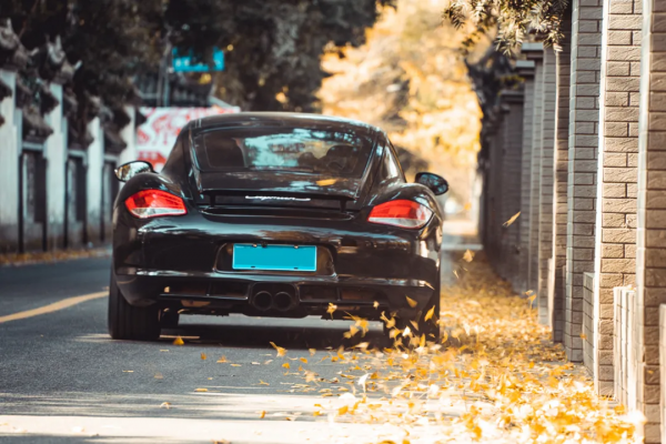 開過20多萬的保時捷987 Cayman S，忽然覺得40多萬的997不香了