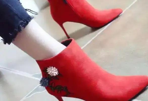 靈籤占卜:你喜歡哪個短靴?看你能不能成為別人眼中的小富婆!準 靈籤占卜:你喜歡哪個短靴?看你能不能成為別人眼中的小富婆!準